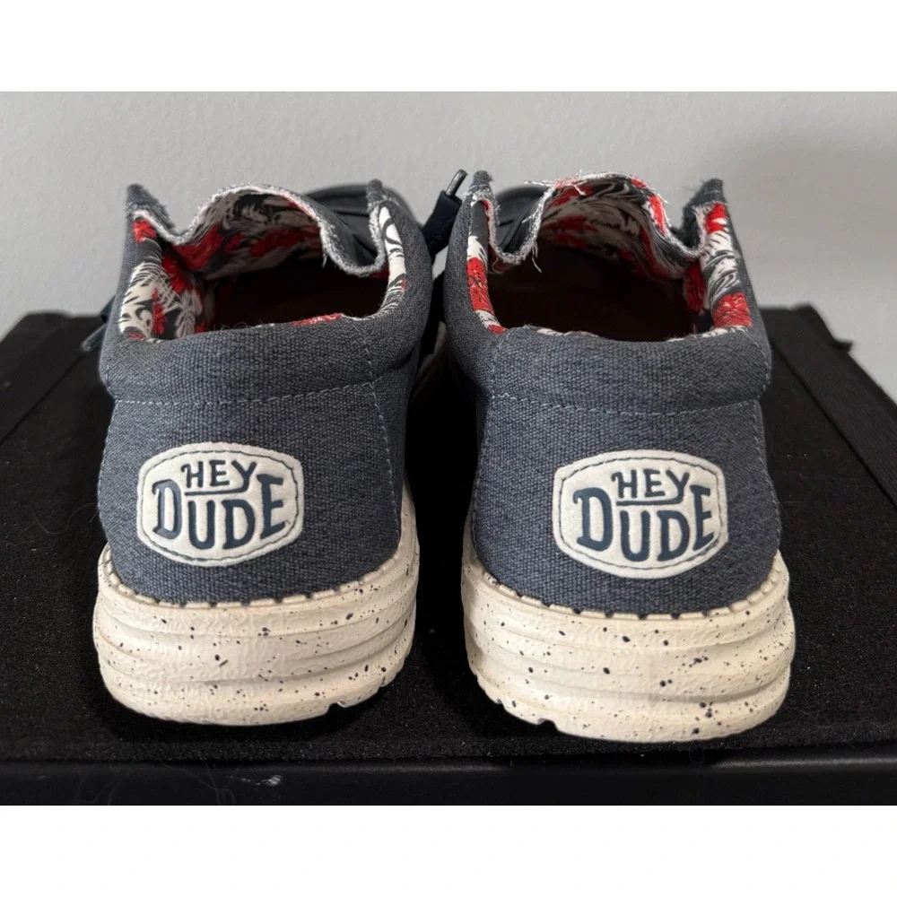 Hey Dude Men’s Navy Canvas